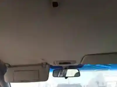 Sloopvoertuig opel omega 2.5 d -x25dt van het jaar 2000 aangedreven 