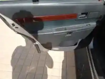 Sloopvoertuig opel omega 2.5 d -x25dt van het jaar 2000 aangedreven 