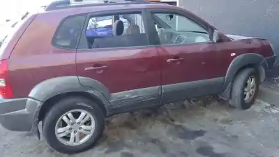 Sloopvoertuig hyundai tucson (jm) g4gc van het jaar 2004 aangedreven 