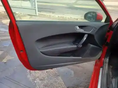 Здавання транспортного засобу audi a1 (8x) cax року 2010 потужний 