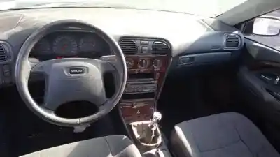 Veicolo di demolizione volvo s40 berlina b4184sj dell'anno 2001 alimentato 