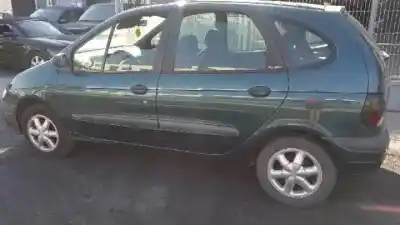 Scrapping Vehicle renault megane i scenic (ja0) f9q730 of the year 1997 powered 