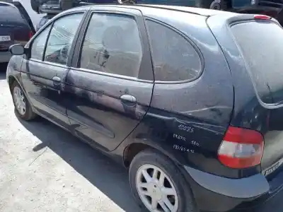 Scrapping Vehicle renault scenic (ja..) f9q732 of the year 2001 powered 