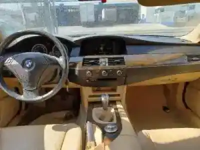 Veículo de Sucata bmw 5 (e60) 520 i do ano 2003 alimentado 