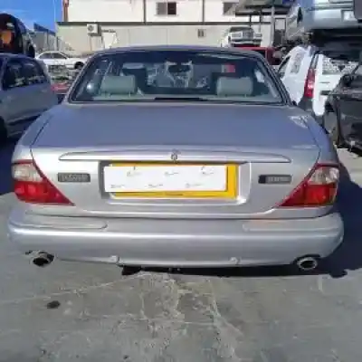Veicolo di demolizione jaguar xj ac.kb.9hp dell'anno 1997 alimentato 