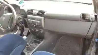 Sloopvoertuig fiat stilo (192) g/ 182b6000 van het jaar 2001 aangedreven 