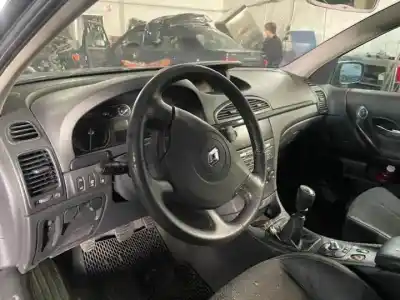 Scrapping Vehicle renault laguna ii (bg0) f9q758 of the year 2005 powered 