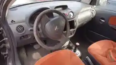 Veículo de Sucata citroen c2 (jm_) 1.6 do ano 2003 alimentado 