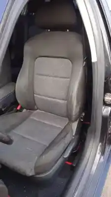 Здавання транспортного засобу seat leon (1m1) g-bcb року 1999 потужний 