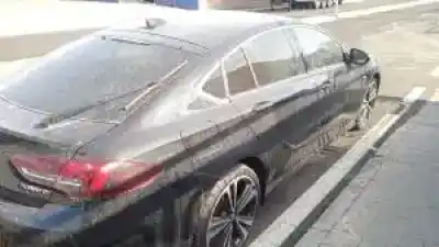 Veículo de Sucata opel insignia grand sport d20dth do ano 2017 alimentado 