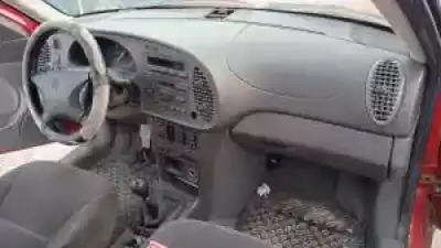 Veículo de Sucata saab 9-3 berlina b204l do ano 1998 alimentado 