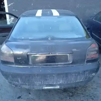 Здавання транспортного засобу audi a3 (8l) aeh року 1996 потужний 