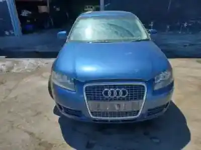 Veicolo di demolizione AUDI A3 SPORTBACK (8P) BKD dell'anno 2004 alimentato 