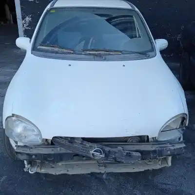 Vehículo de desguace opel corsa b viva del año 1997 con motor 17d4ee1