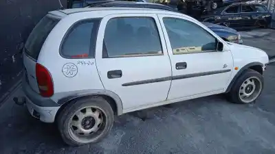 Vehículo de desguace opel corsa b viva del año 1997 con motor 17d4ee1