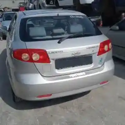 Sloopvoertuig daewoo lacetti f16d3 van het jaar 2004 aangedreven 