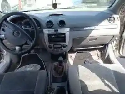 Sloopvoertuig daewoo lacetti f16d3 van het jaar 2004 aangedreven 