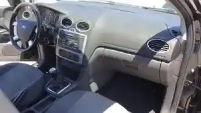 Veicolo di demolizione ford focus berlina (cap) d/kkda dell'anno 2006 alimentato 