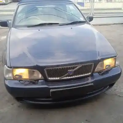Здавання транспортного засобу VOLVO C70 CABRIOLET B5204T4 року 1999 потужний 
