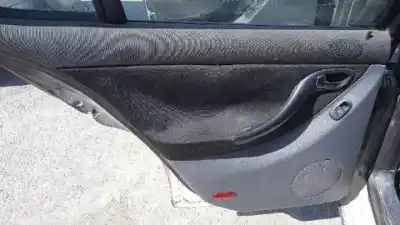 Здавання транспортного засобу seat leon (1m1) g-bcb року 1999 потужний 