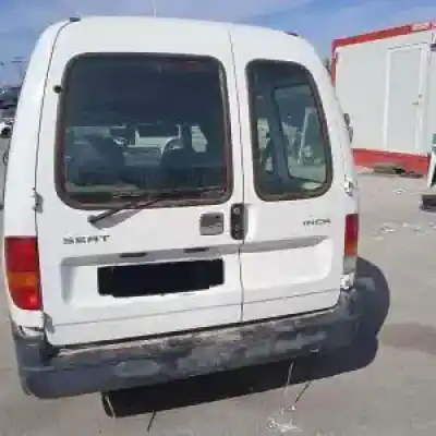 Véhicule à la ferraille seat inca (6k9) aud de l'année 1995 alimenté 