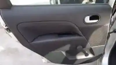 Sloopvoertuig ford fiesta (cbk) d/f6ja van het jaar 2001 aangedreven 