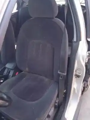 Scrapping Vehicle mg rover rover 45 (rt) 16k4f of the year 2000 powered 