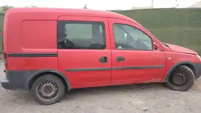 Veículo de Sucata opel combo z13dt do ano 2004 alimentado 