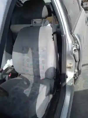 Véhicule à la ferraille daewoo lanos 1.5 g a15sms-g de l'année 2001 alimenté 