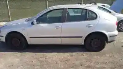 Veículo de Sucata seat leon (1m1) agn do ano 1999 alimentado 