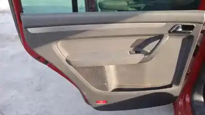 Véhicule à la ferraille volkswagen touran (1t1) bkd de l'année 2003 alimenté 