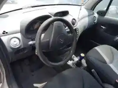 Scrapping Vehicle citroen c3 8hz of the year 2002 powered 