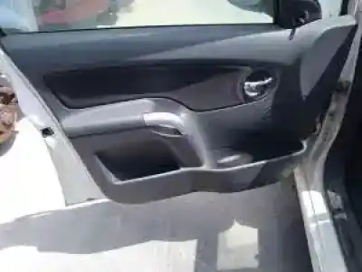 Scrapping Vehicle citroen c3 8hz of the year 2002 powered 