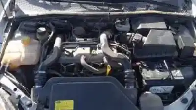 Veicolo di demolizione ford focus turnier (cak) ffda dell'anno 1998 alimentato 