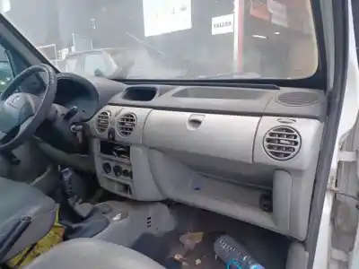Veículo de Sucata renault kangoo i (f/kc0) k9k714 do ano 2005 alimentado  Veículo de Sucata renault kangoo i (f/kc0) k9k714 do ano 2005 alimentado