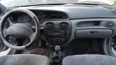 Scrapping Vehicle renault megane i classic (la0) f9q730 of the year 1997 powered 