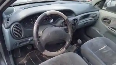 Scrapping Vehicle renault megane i classic (la0) f9q730 of the year 1997 powered 