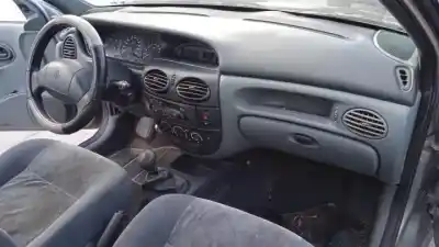 Scrapping Vehicle renault megane i classic (la0) f9q730 of the year 1997 powered 