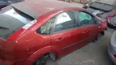 Veicolo di demolizione ford focus berlina (cap) g/hwda dell'anno 2006 alimentato 