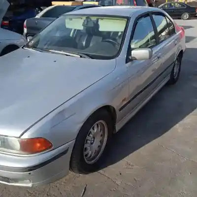 Sloopvoertuig bmw                                                serie 5 berlina (e39)                                                                                                                                                                                                                                      m51                                                                                                                                                                                                                                                        van het jaar 1995 aangedreven 