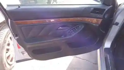 Sloopvoertuig bmw                                                serie 5 berlina (e39)                                                                                                                                                                                                                                      m51                                                                                                                                                                                                                                                        van het jaar 1995 aangedreven 