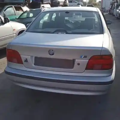 Sloopvoertuig bmw                                                serie 5 berlina (e39)                                                                                                                                                                                                                                      m51                                                                                                                                                                                                                                                        van het jaar 1995 aangedreven 