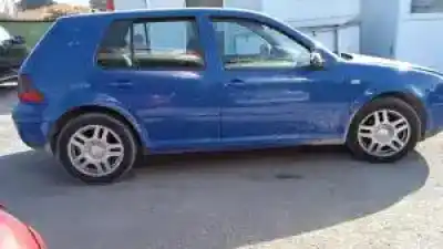 Veicolo di demolizione volkswagen golf iv berlina (1j1) d-ahf dell'anno 1997 alimentato 