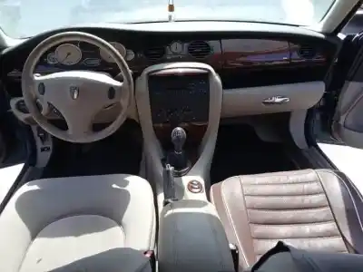 Здавання транспортного засобу mg rover rover 75 (j/rj) d-204d2 року 2003 потужний 