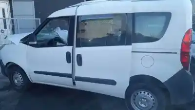 Vehicul casat fiat ii doblò (152) 199a3000 al anului 2009 alimentat 