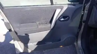 Veículo de Sucata renault scenic ii k9k737 do ano 2005 alimentado 