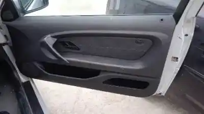 Verschrottungsfahrzeug bmw serie 3 compact (e46) n42b18 des jahres 2001 angetrieben 