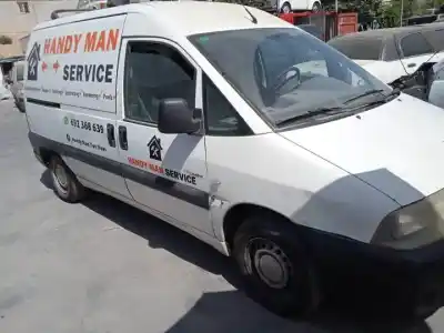 Здавання транспортного засобу citroen jumpy wjy року 2004 потужний 