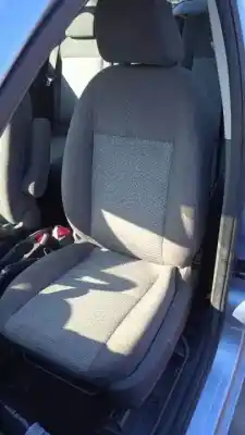 Veículo de Sucata ford c-max (cb3) kkda do ano 2008 alimentado 