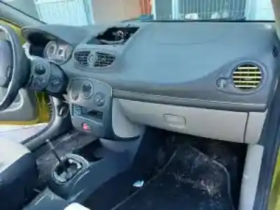 Veículo de Sucata renault clio iii k9k766 do ano 2005 alimentado 